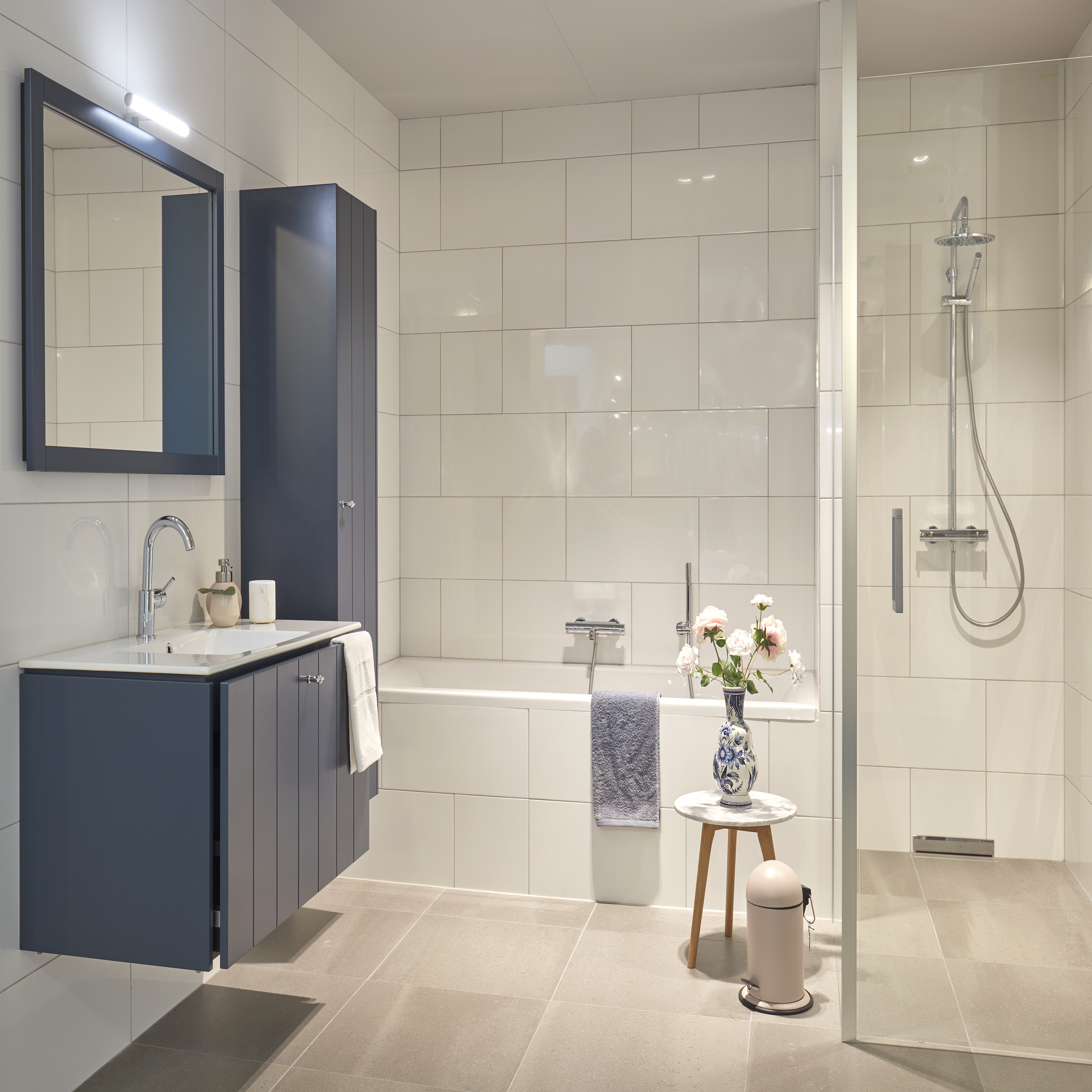 Bino Bruynzeel badkamer meubelset. Gratis montage service. Bino Bruynzeel badkamer meubelset. Gratis montage service.